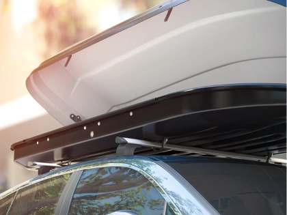 car-roof-box